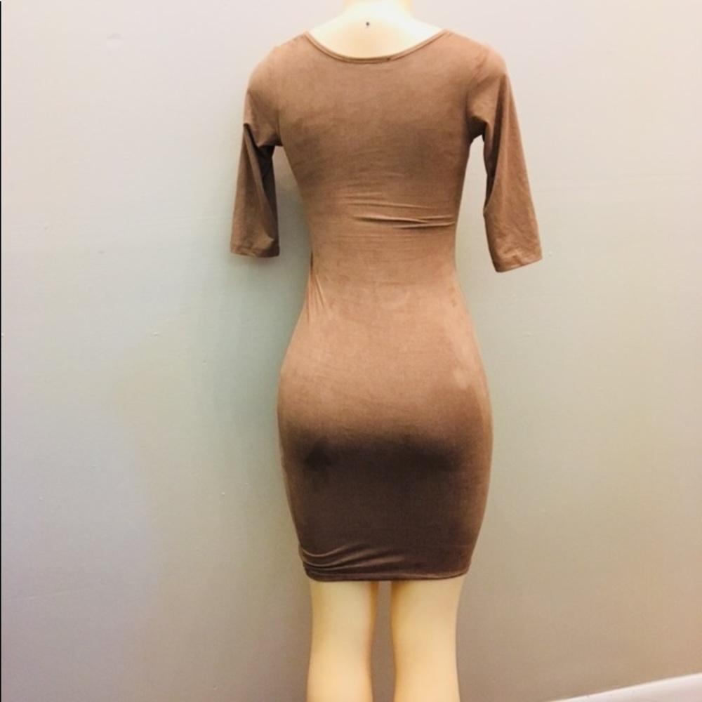 Dress - Picture 3 of 6
